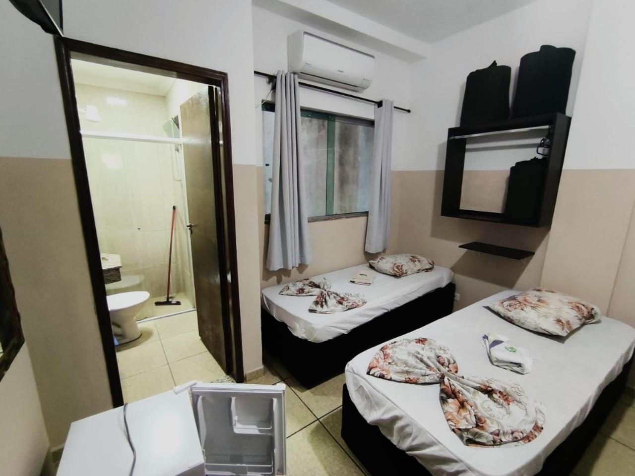 Mãe Rainha Hotel